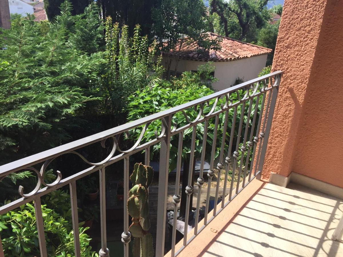 Belle Residence Au Centre De Saint Tropez Avec Piscine Et Garage Exterior foto